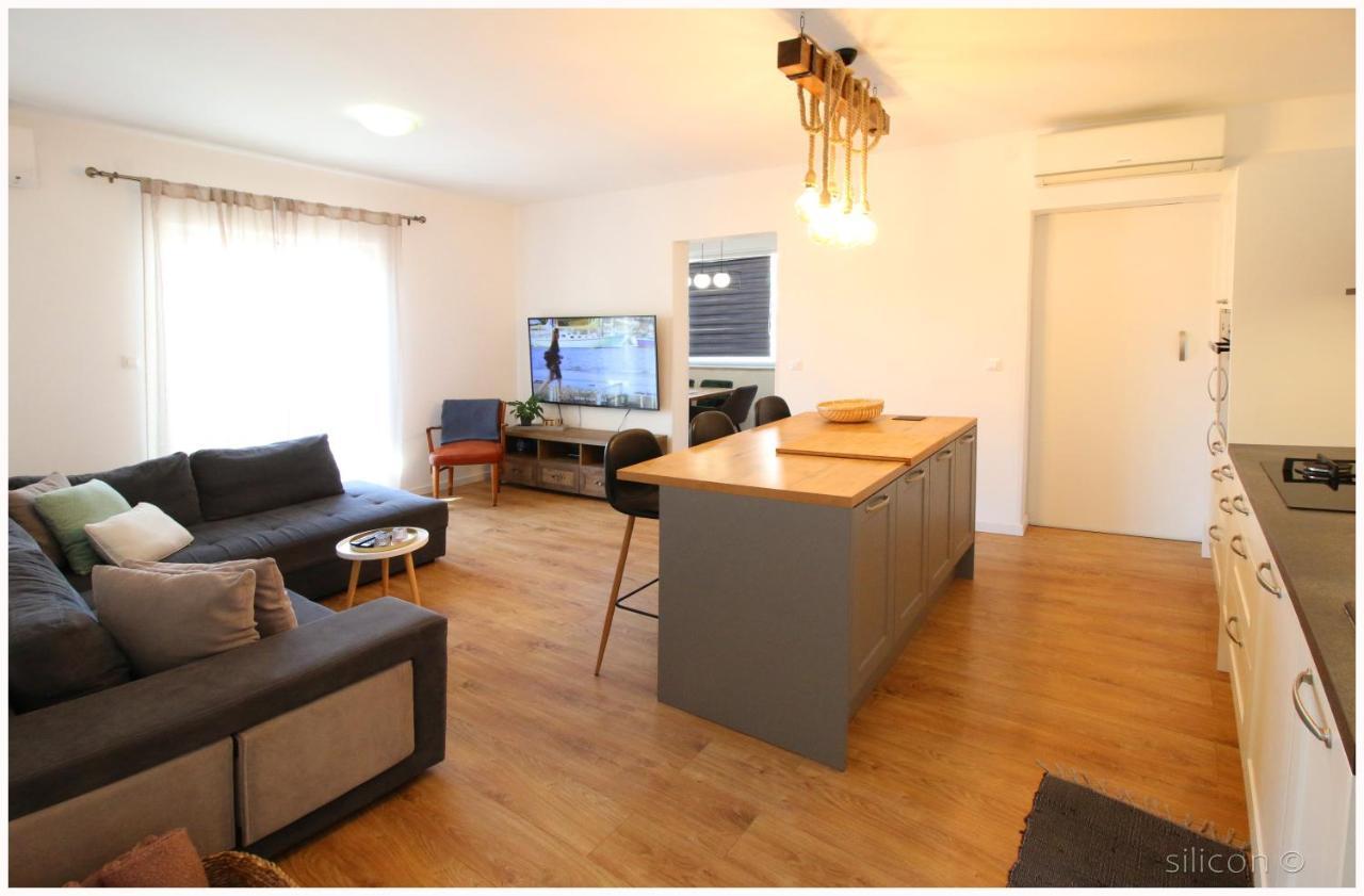 Apartman Silicon プリモシュテン エクステリア 写真