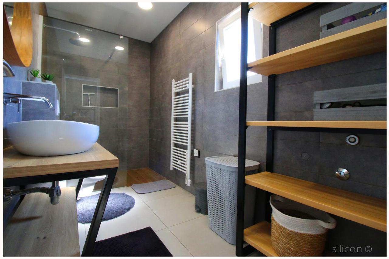 Apartman Silicon プリモシュテン エクステリア 写真
